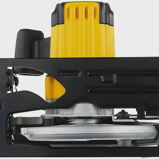 Пила циркулярная DeWalt DWE560K
