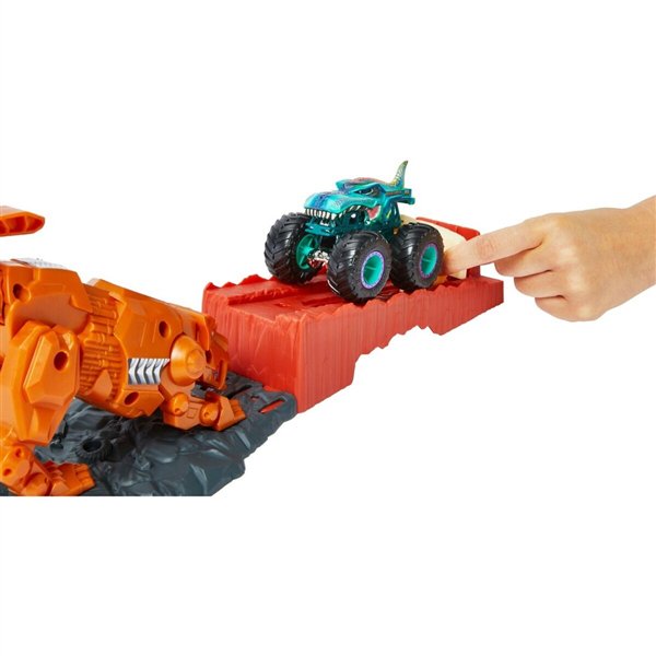 Игровой набор Hot Wheels Monster Trucks  Поединок с саблезубым купить,NaN
