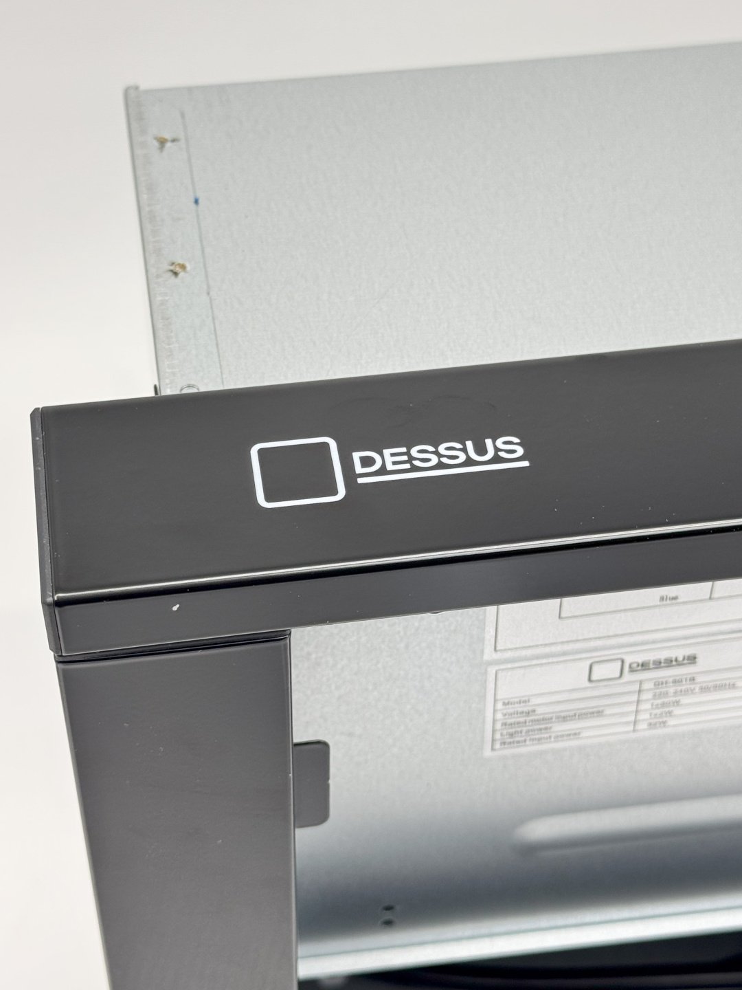 Вытяжка Dessus DH-601B черный