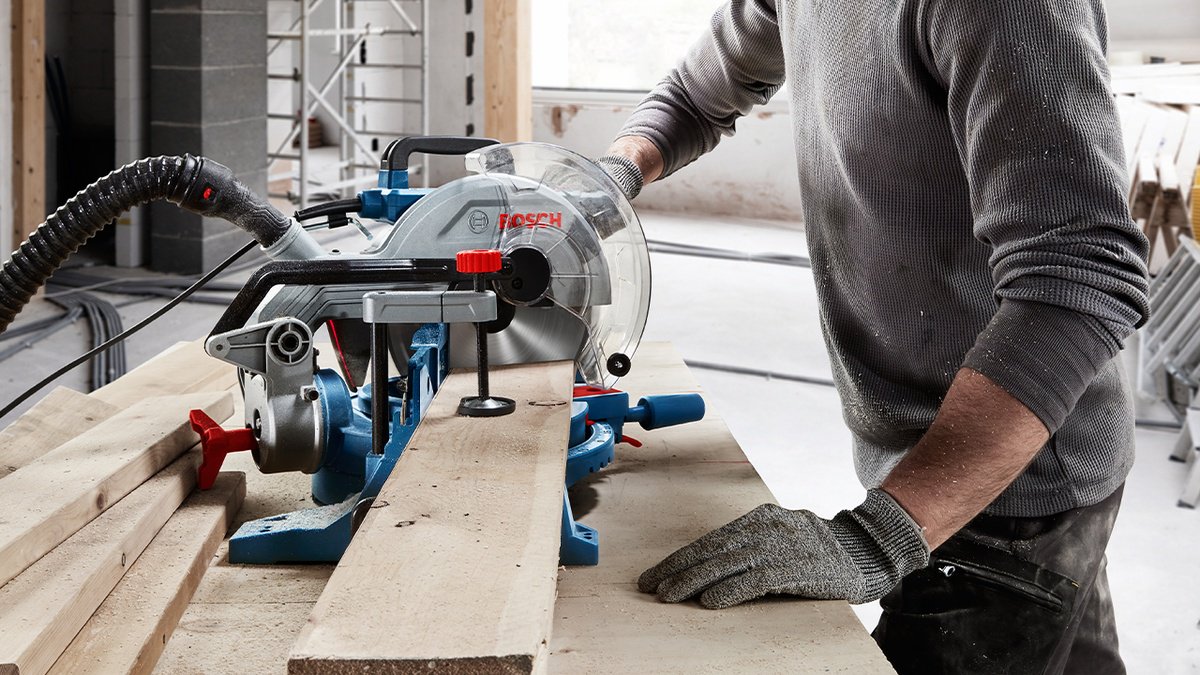 Пила торцовочная Bosch Professional GCM 254 0601B52000 купить,172030