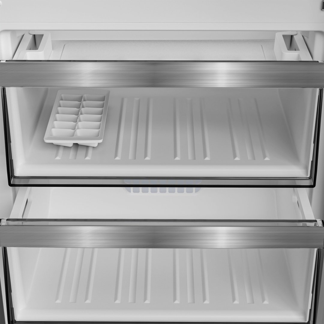 Холодильник Grundig GKPN669307FW белый