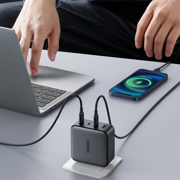 Зарядное устройство Ugreen CD226 40747 USB Type-C, USB черный - ForteMarket Зарядное устройство Ugreen CD226 40747 USB Type-C, USB черный купить,0