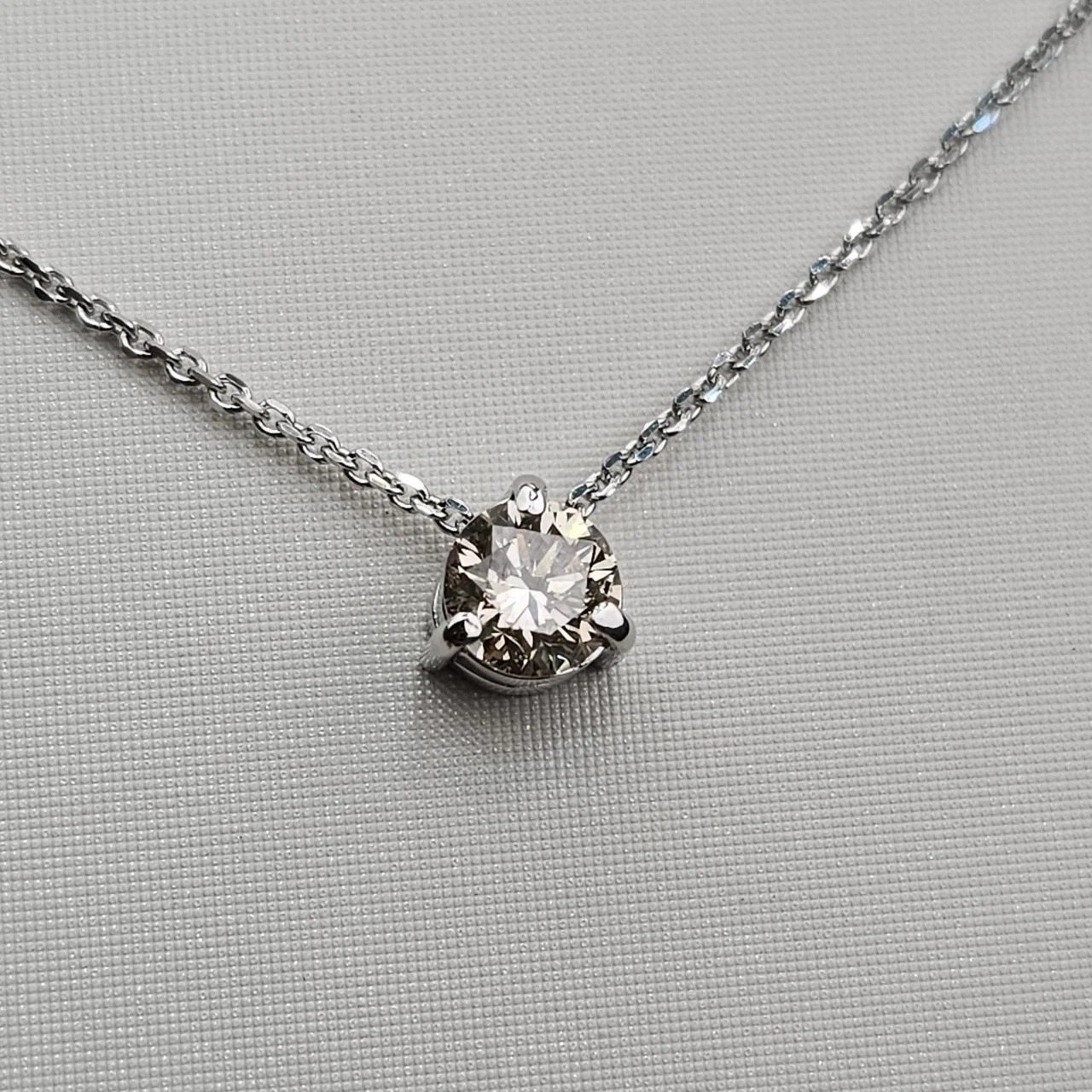 Кулон Deimantas 110697392 45см 2,27гр 0,46ct. купить,NaN