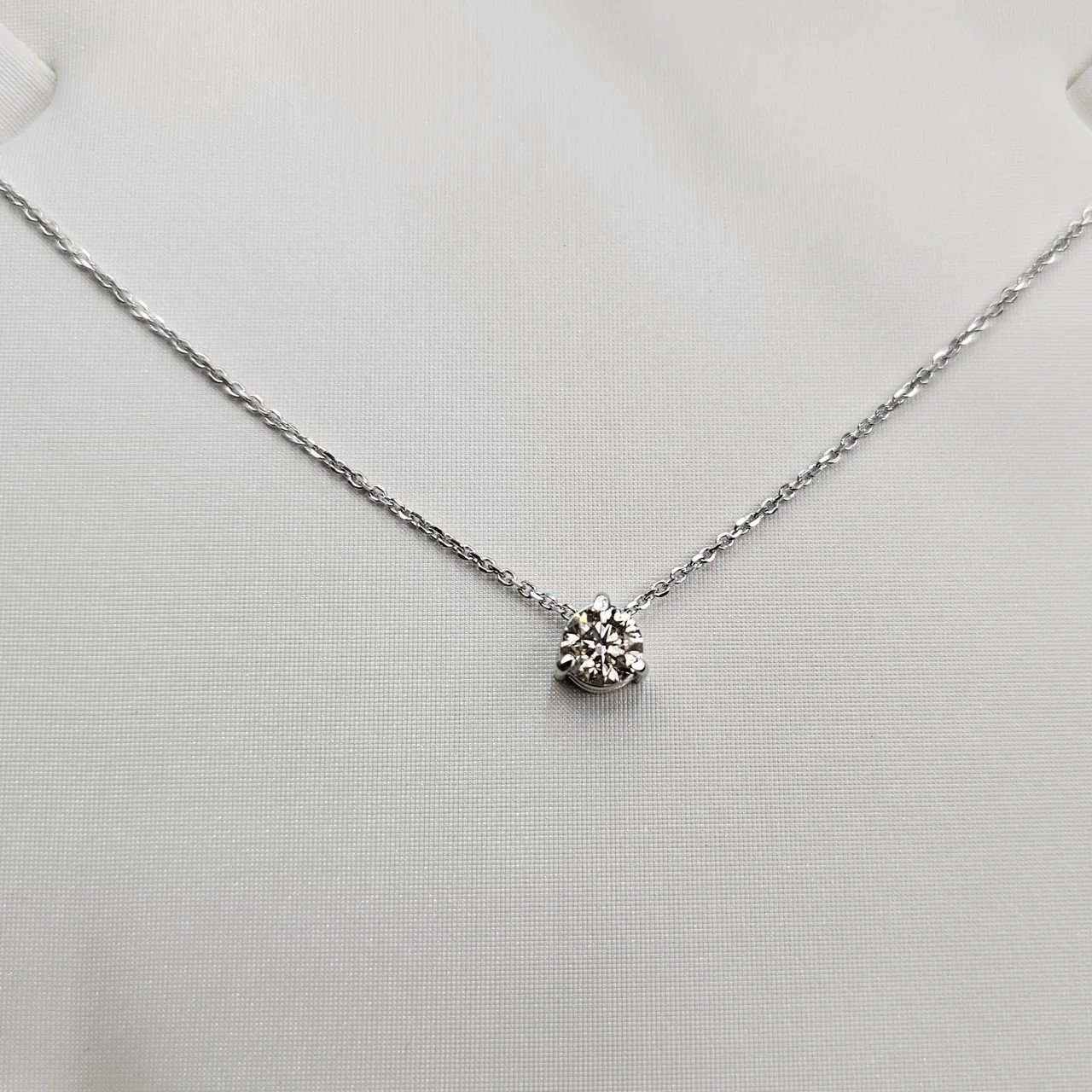 Кулон Deimantas 110697392 45см 2,27гр 0,46ct. купить,NaN