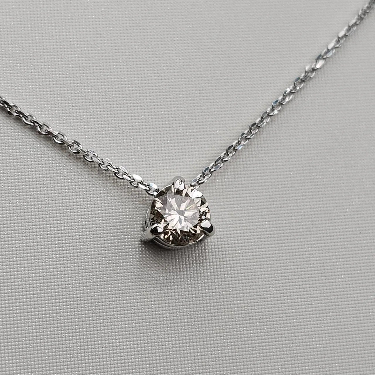 Кулон Deimantas 110697392 45см 2,27гр 0,46ct. купить,NaN
