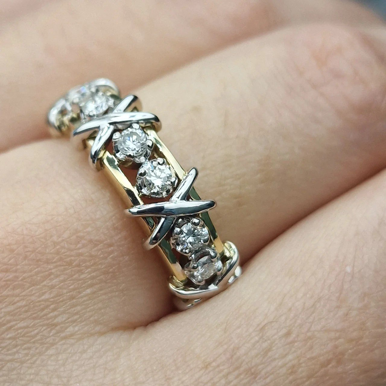 Кольцо Deimantas 110697829 18,5р 5,34гр 0,37ct. купить,NaN
