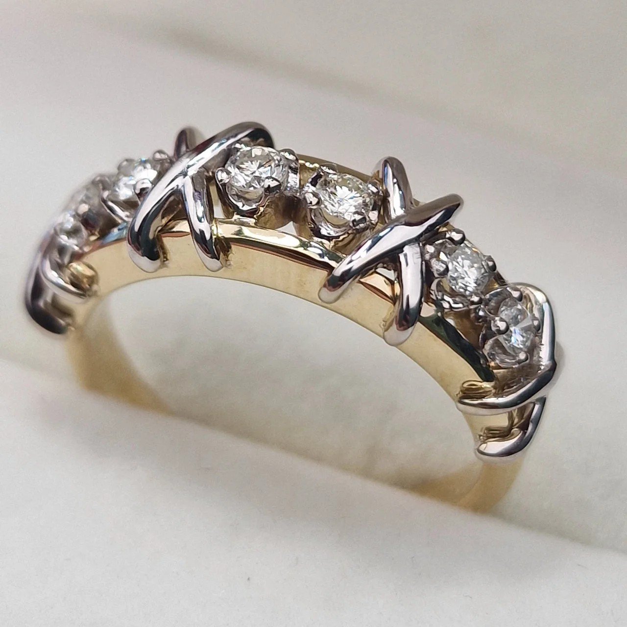Кольцо Deimantas 110697829 18,5р 5,34гр 0,37ct. купить,NaN