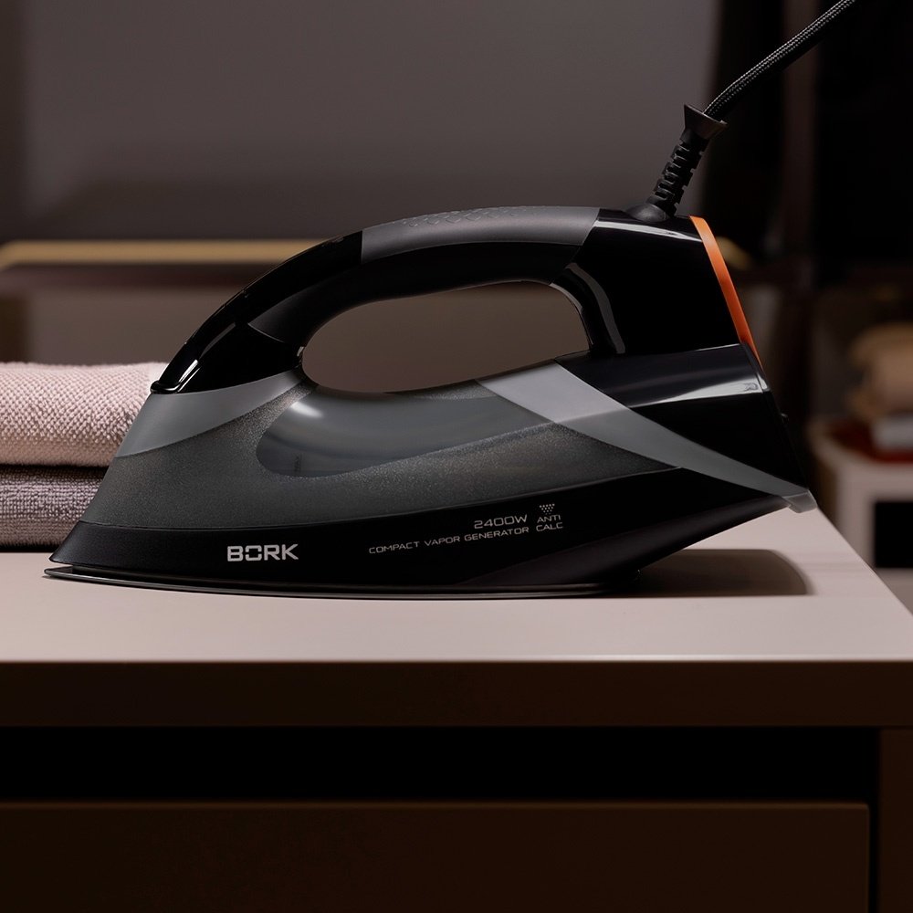 Утюг BORK i604 черный, серый - ForteMarket Утюг BORK i604 черный, серый купить,0