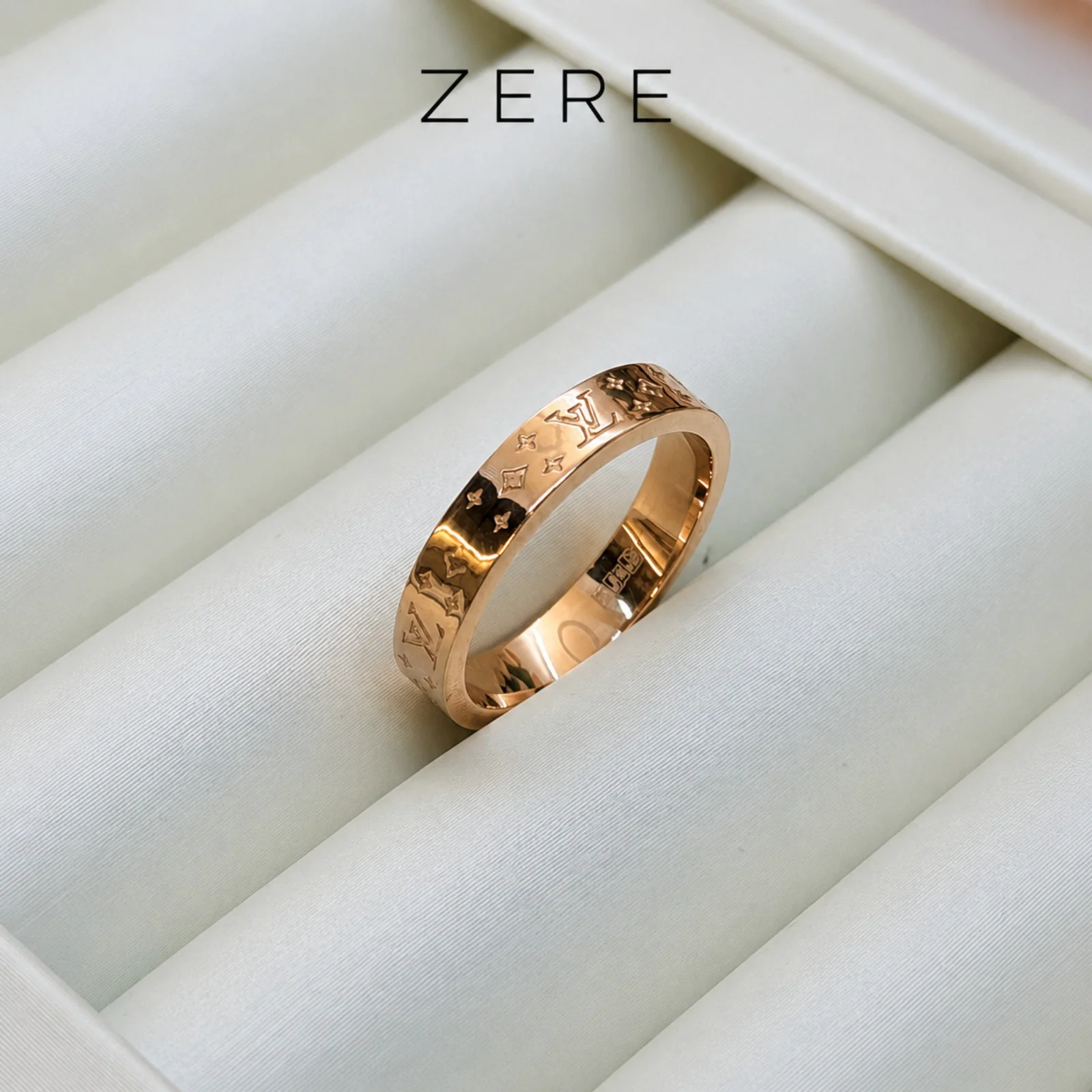 Кольцо Zere ZR080524 золото 16-18р 1.44гр - ForteMarket Кольцо Zere ZR080524 золото 16-18р 1.44гр купить,117900