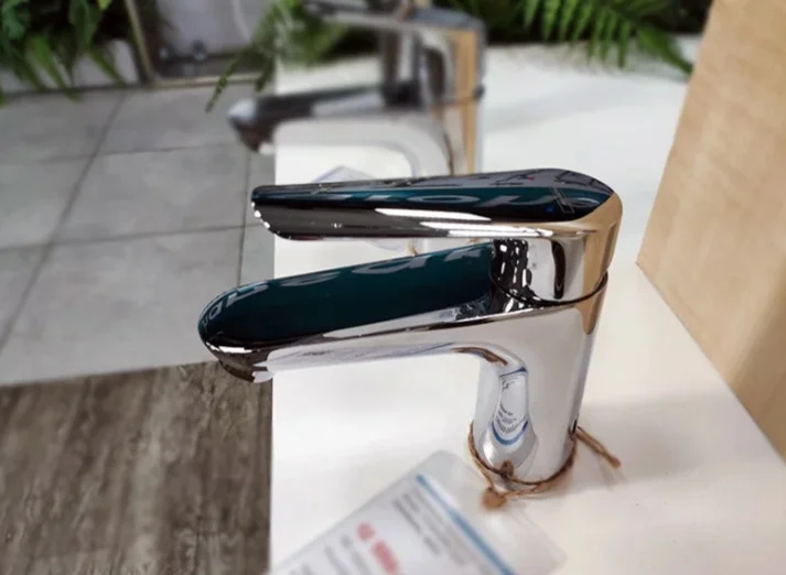 Смеситель Hansgrohe Vernis Shape 71561000 хром купить,106519