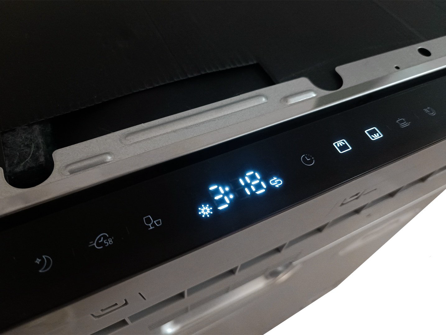 Посудомоечная машина Midea MDWB-6018TF серебристый купить,NaN