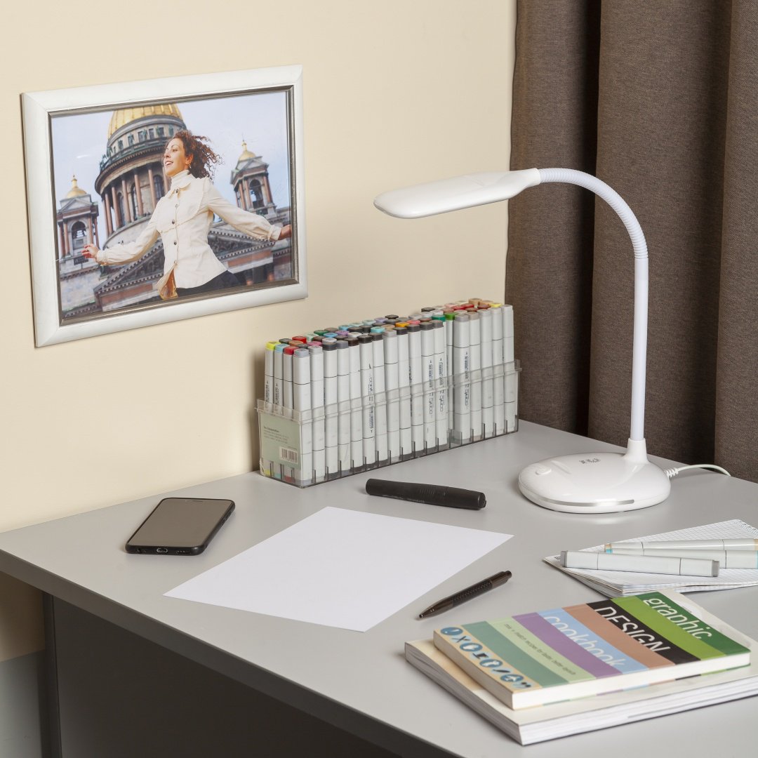 Настольная лампа ЭРА NLED-477-8W-W LED, 8 Вт, пластик