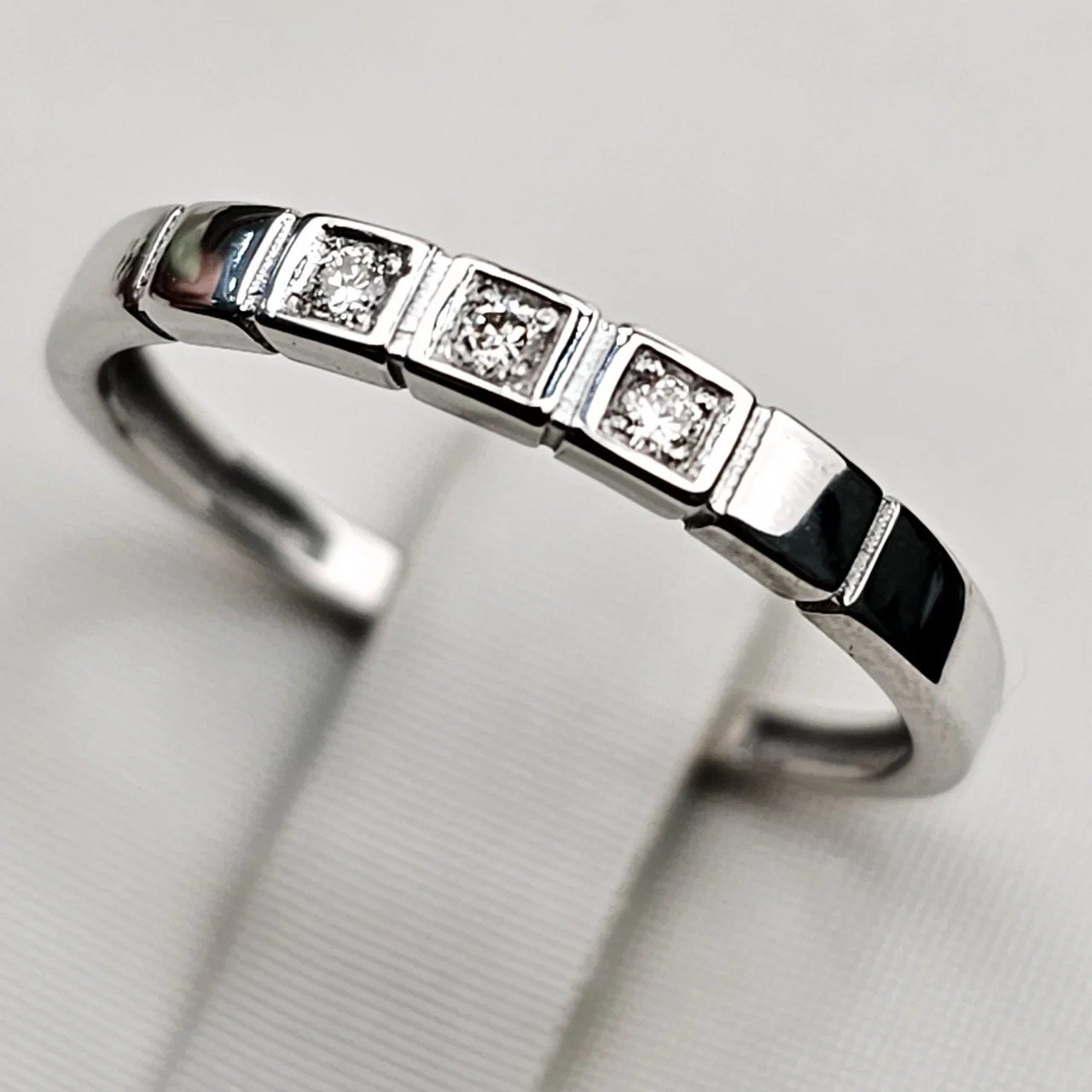 Кольцо Deimantas 110685447 17р 1,32гр 0,041ct. купить,NaN