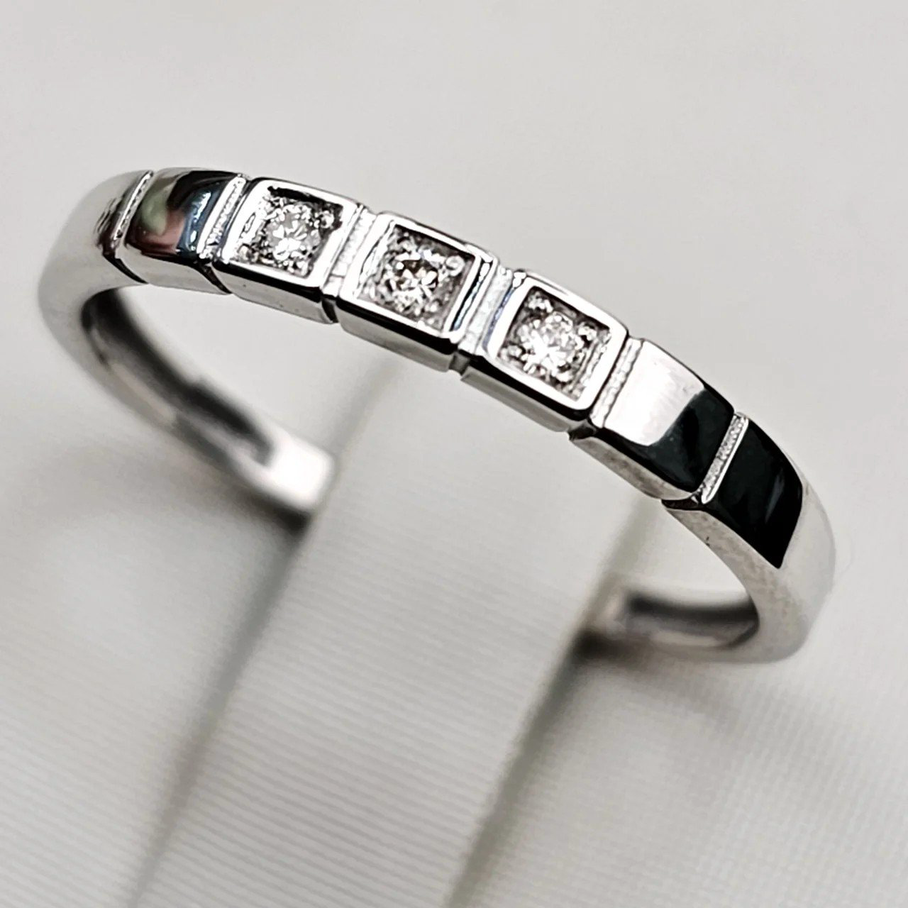 Кольцо Deimantas 110685447 17р 1,32гр 0,041ct. купить,NaN