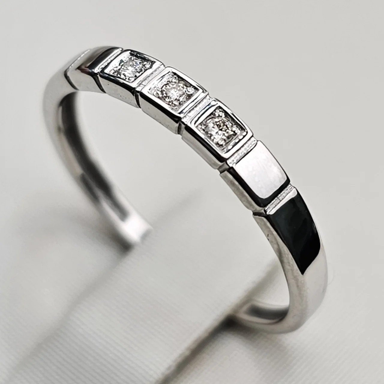 Кольцо Deimantas 110685447 17р 1,32гр 0,041ct. купить,NaN