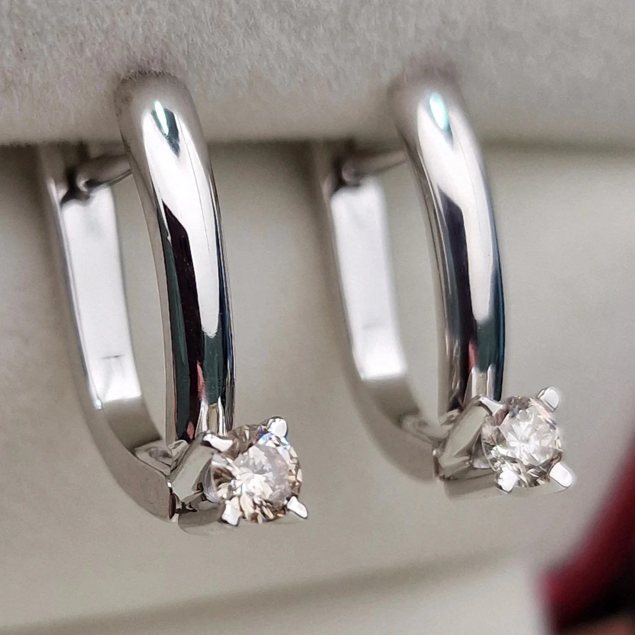 Серьги Deimantas 110685828 3,59гр 0,24ct. купить,NaN