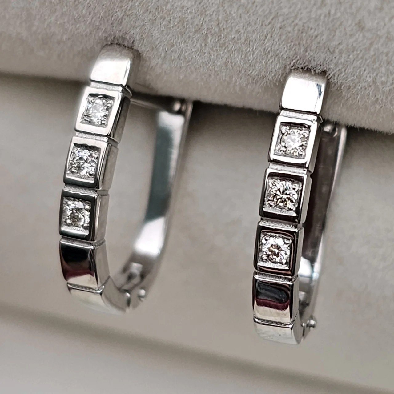 Серьги Deimantas 110685647 2,44гр 0,085ct. купить,NaN