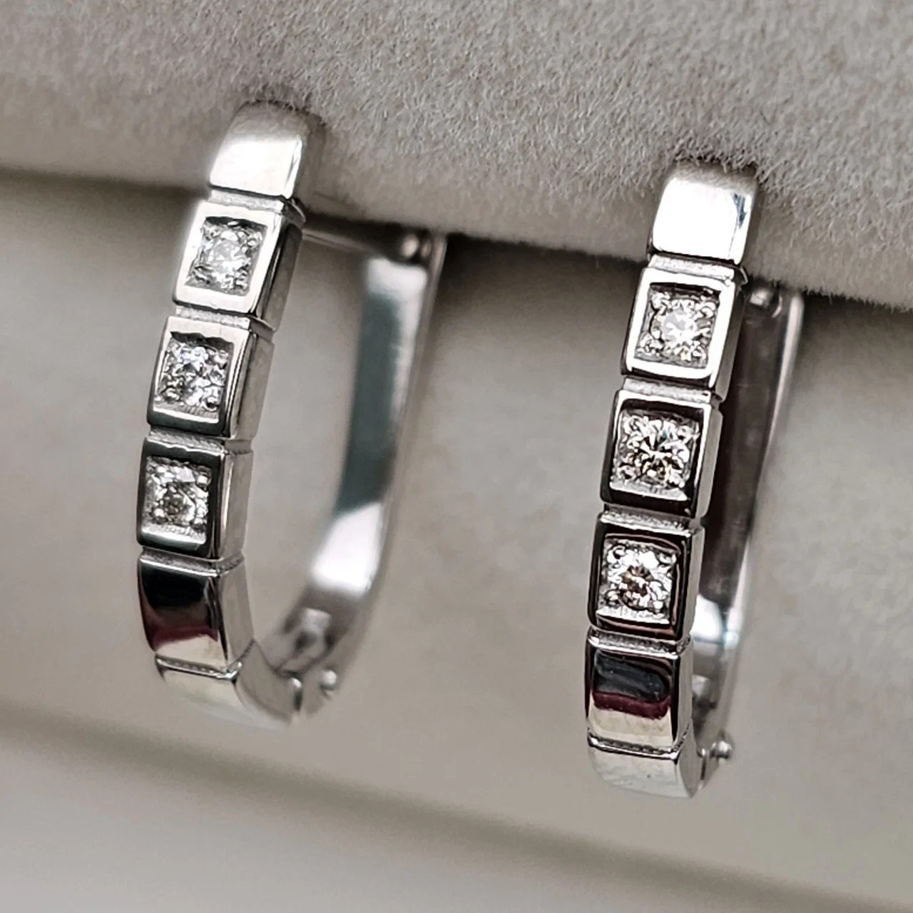 Серьги Deimantas 110685647 2,44гр 0,085ct. купить,NaN