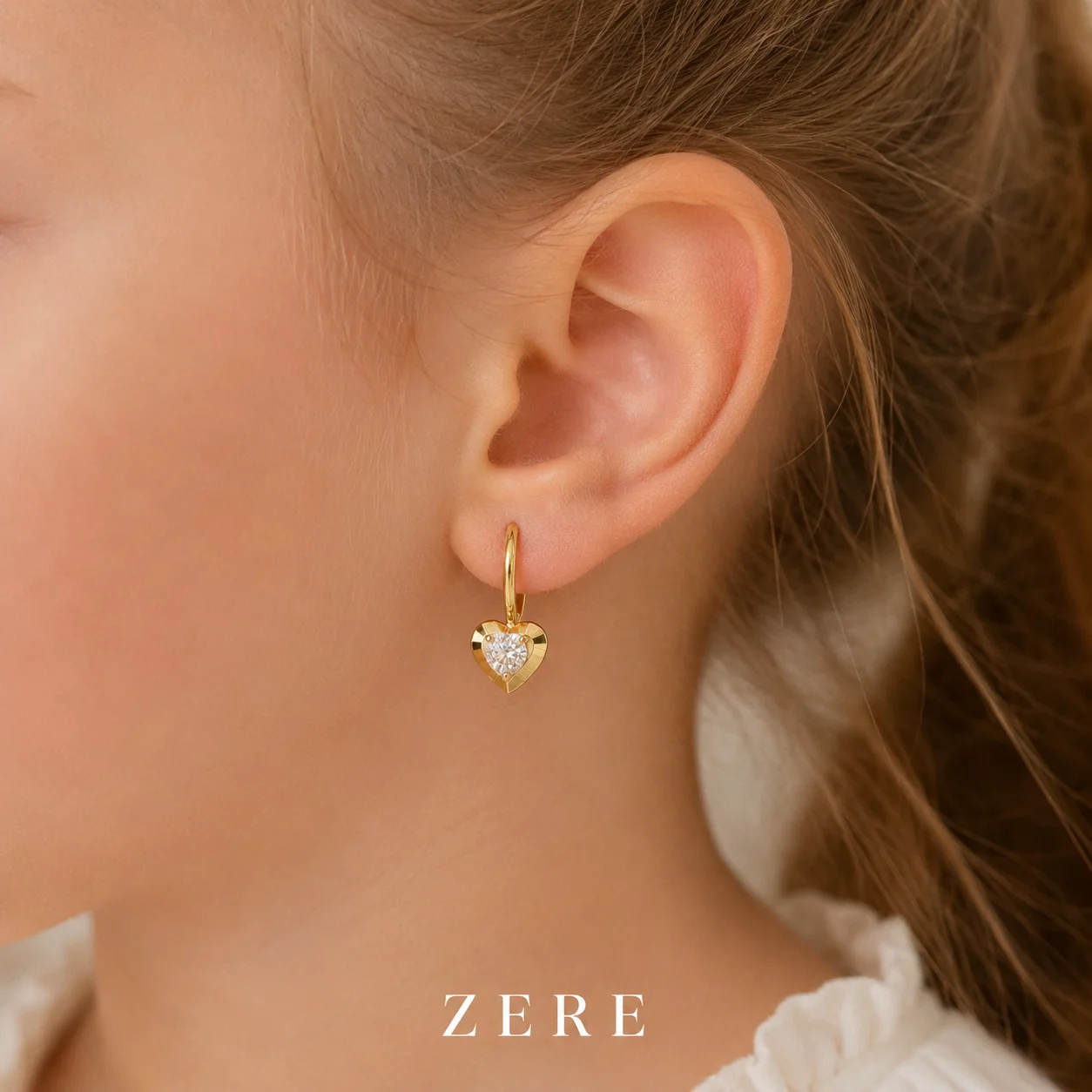 Серьги Zere ZR090502 золото 1.3гр купить,108300