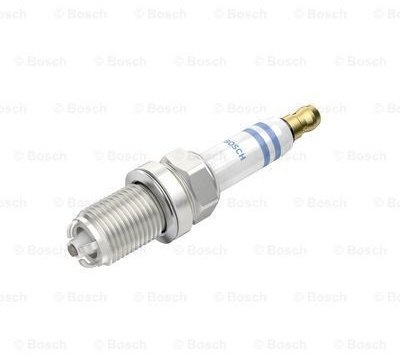 Свеча зажигания Bosch 0 242 235 715