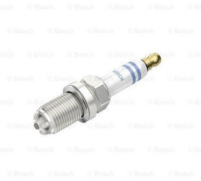 Свеча зажигания Bosch 0 242 235 715 купить,NaN