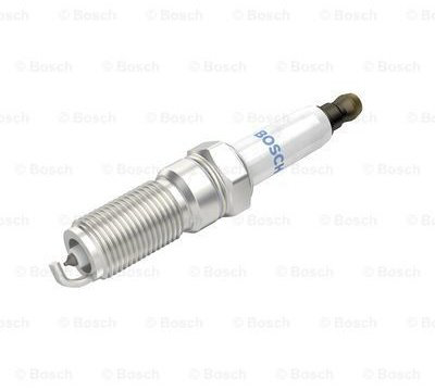 Свеча зажигания Bosch 0 242 235 767 купить,NaN