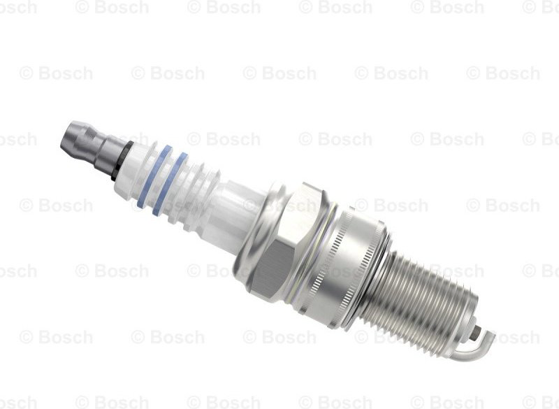 Свеча зажигания Bosch 0241235755 купить,NaN