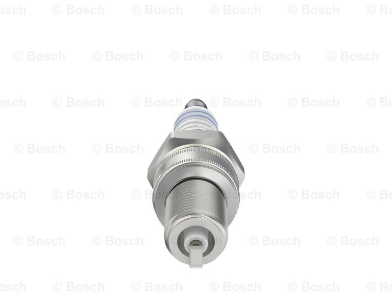 Свеча зажигания Bosch 0241235755 купить,NaN