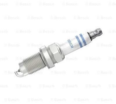 Свеча зажигания Bosch 0 242 135 515 купить,NaN