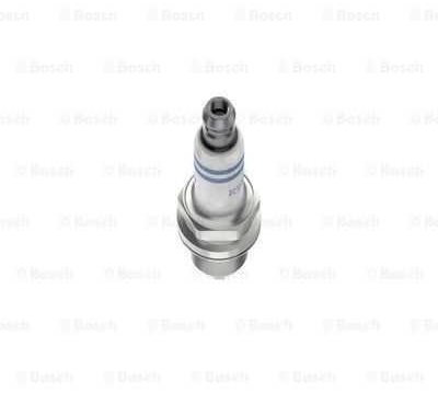 Свеча зажигания Bosch 0 242 140 512 купить,NaN