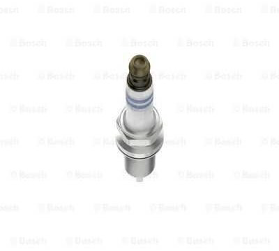 Свеча зажигания Bosch 0 242 229 657