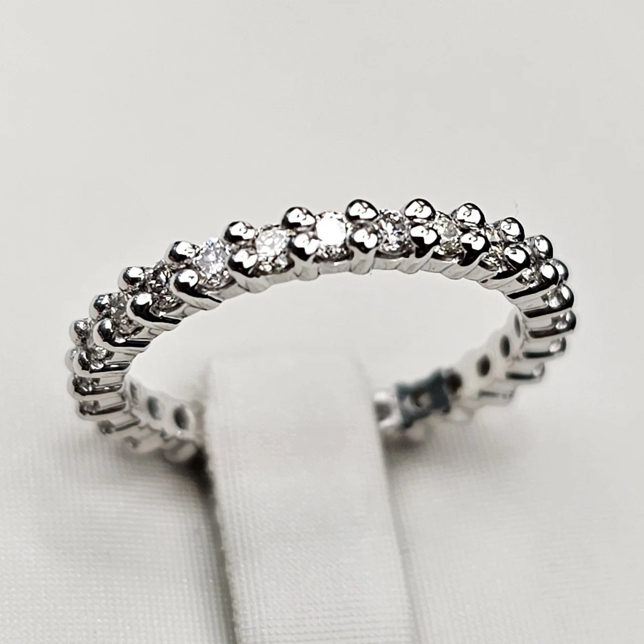 Кольцо Deimantas 110530467 16,5р 1,47гр 0,51ct. купить,NaN