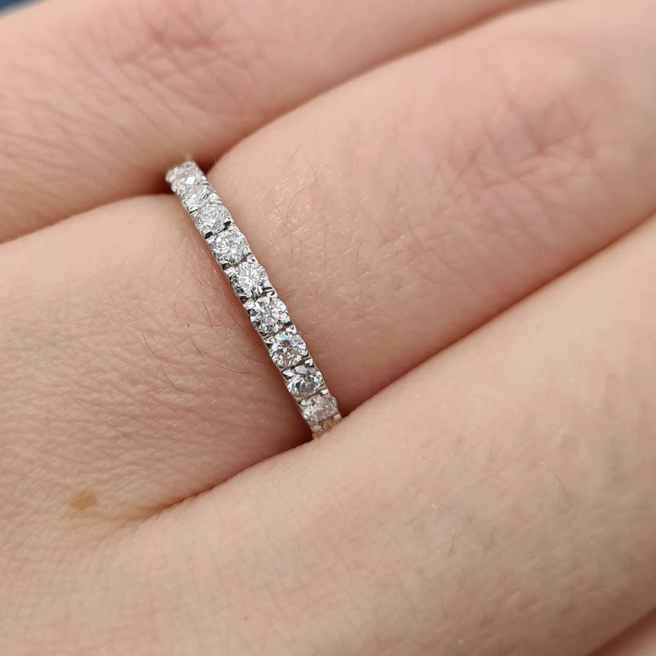 Кольцо Deimantas 110530208 15р 1,8гр 0,37ct. купить,NaN