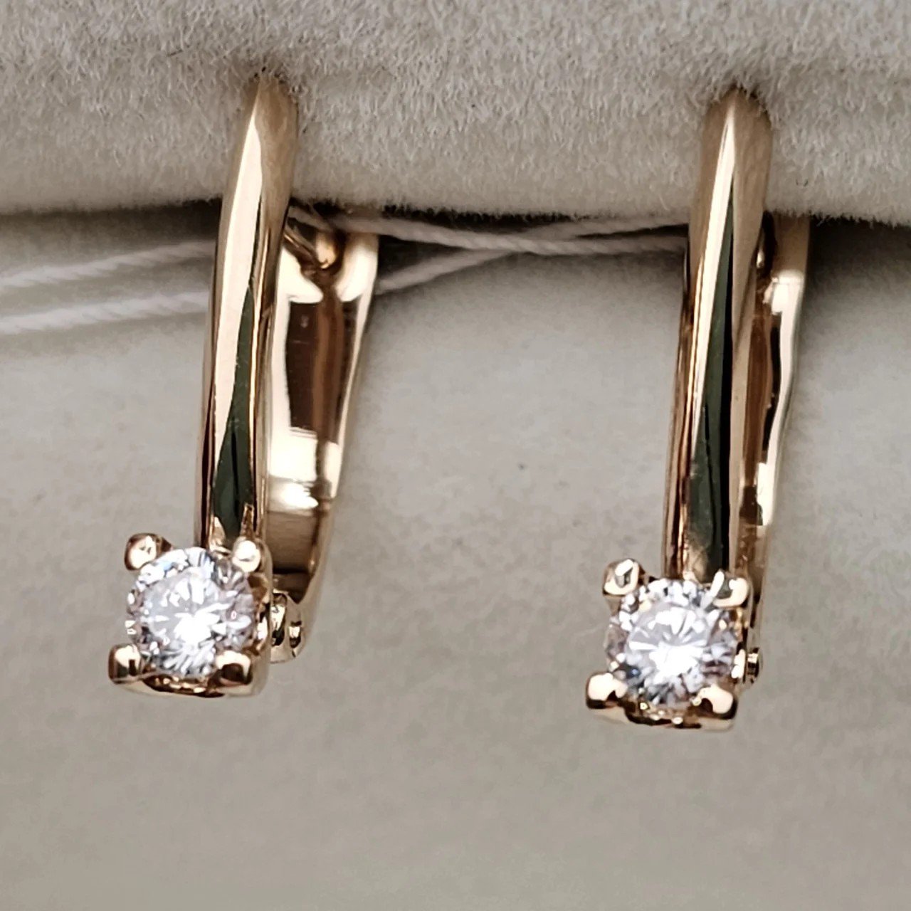Серьги Deimantas 110528010 2,32гр. купить,NaN