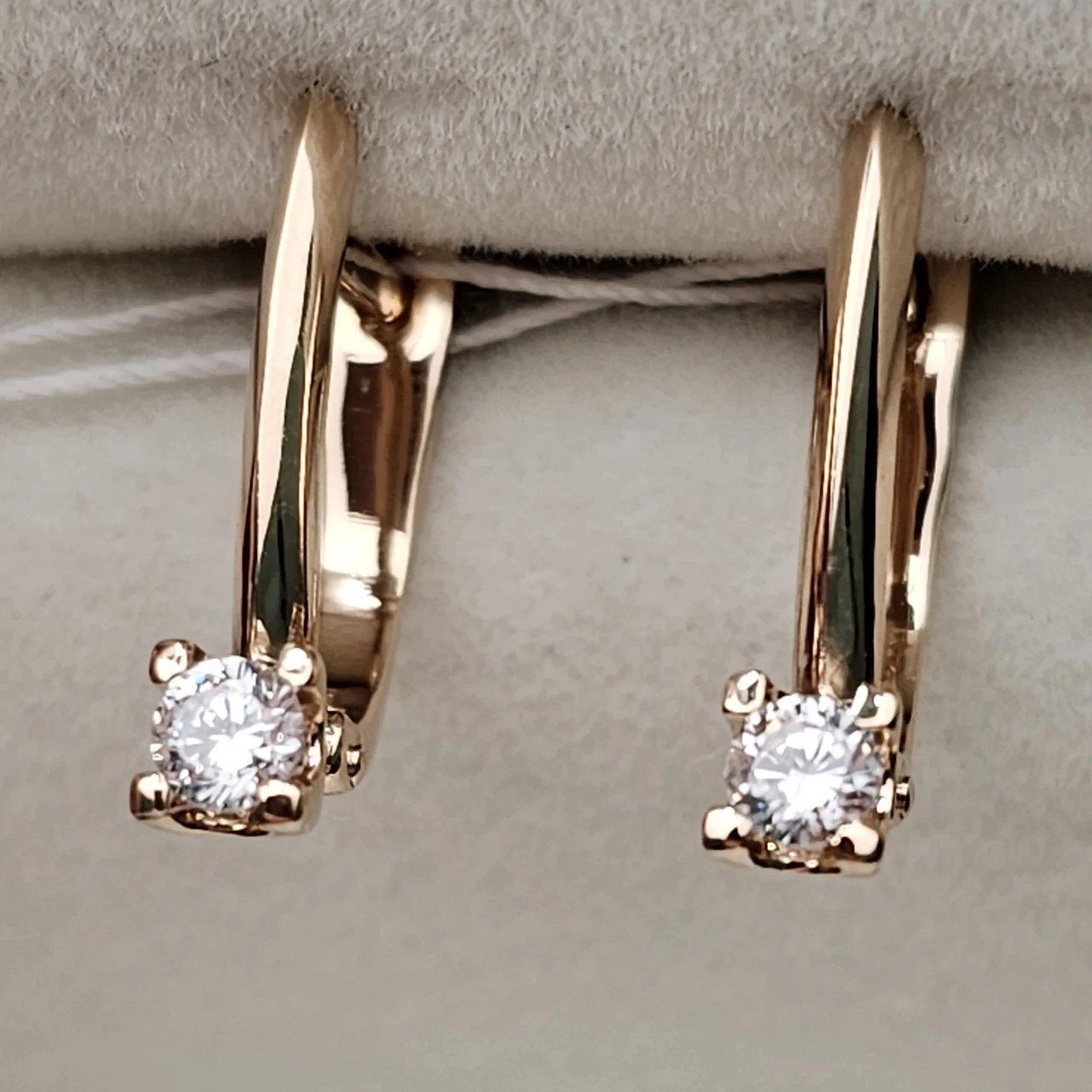 Серьги Deimantas 110528010 2,32гр. купить,NaN
