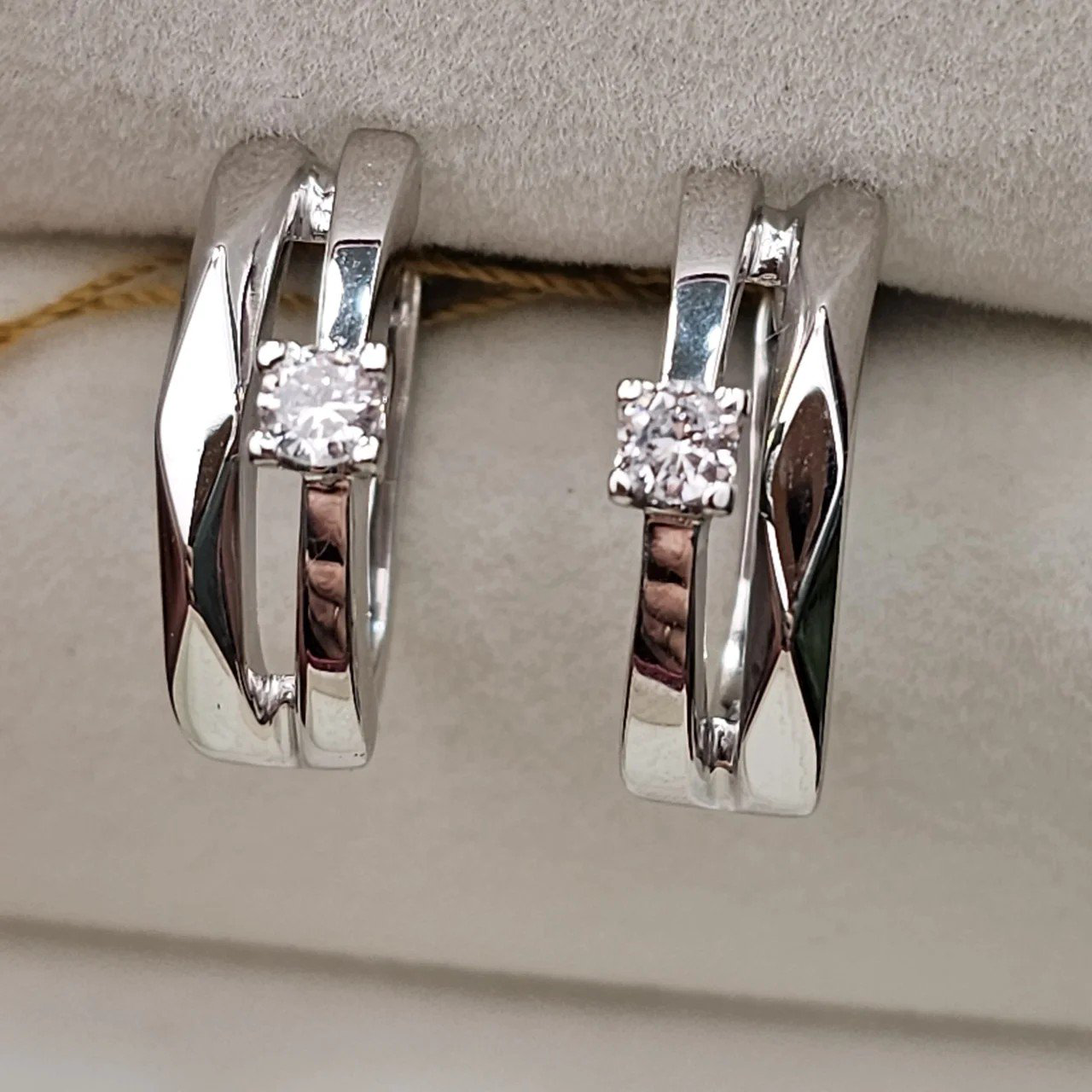 Серьги Deimantas 110527575 4,44гр. купить,NaN