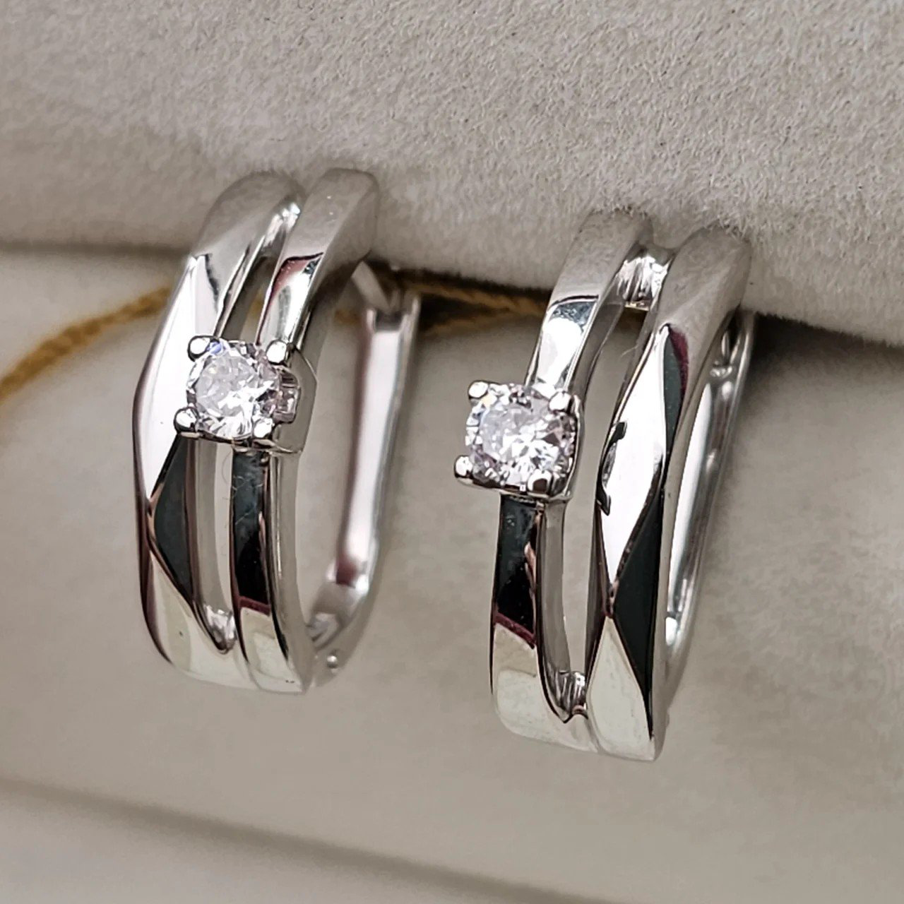 Серьги Deimantas 110527575 4,44гр. купить,NaN
