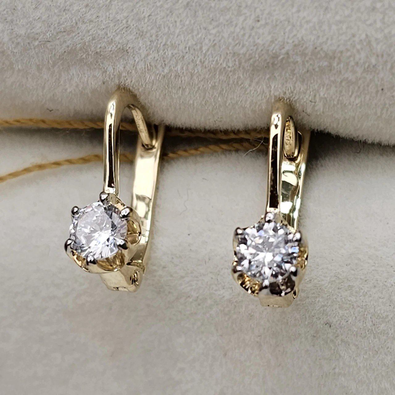 Серьги Deimantas 110523966 1,25гр. купить,NaN