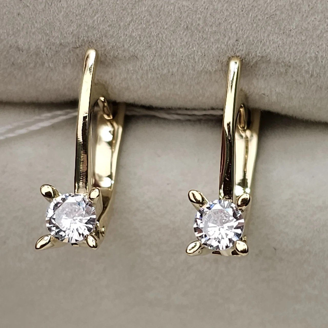 Серьги Deimantas 110524027 2,8гр. купить,NaN