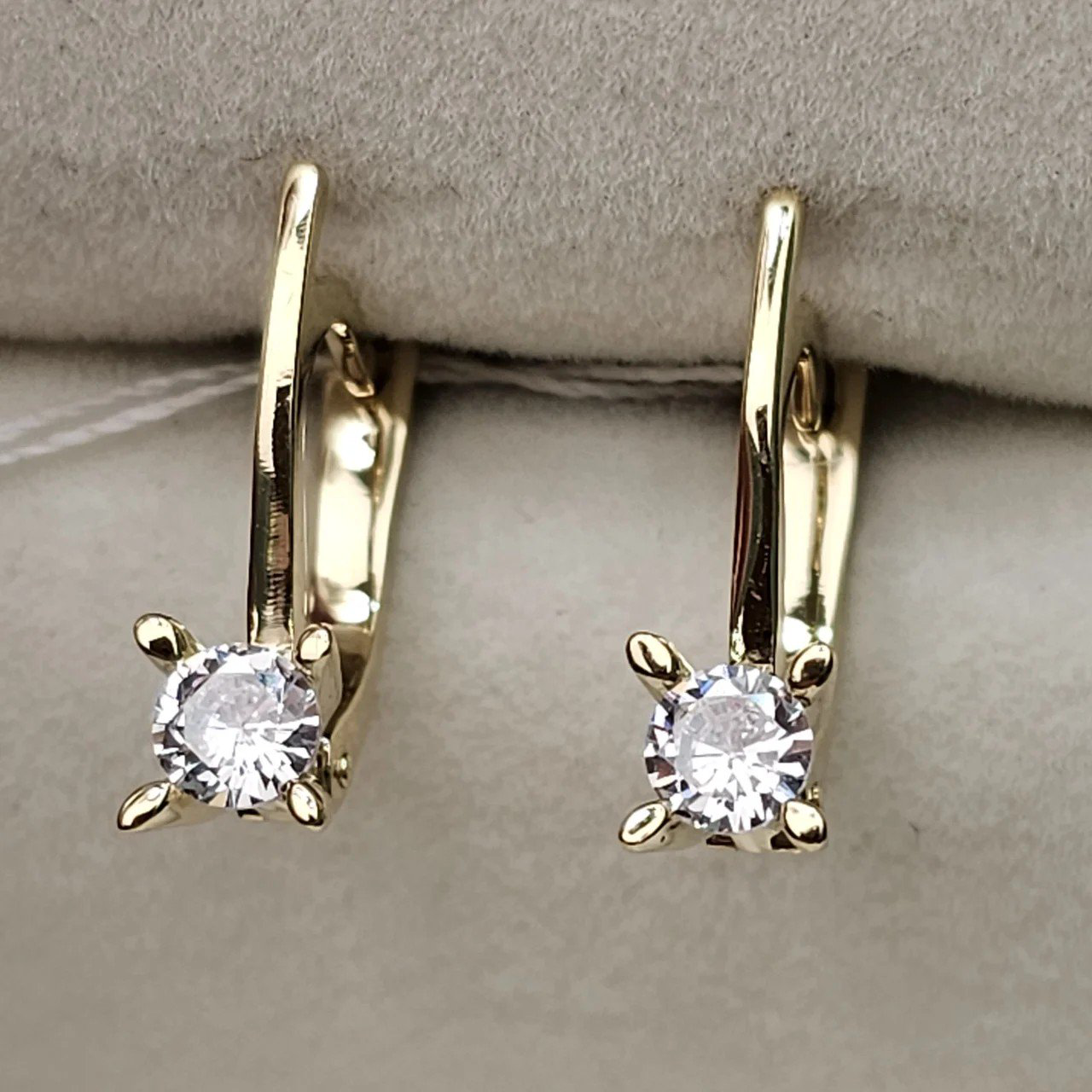 Серьги Deimantas 110524027 2,8гр. купить,NaN