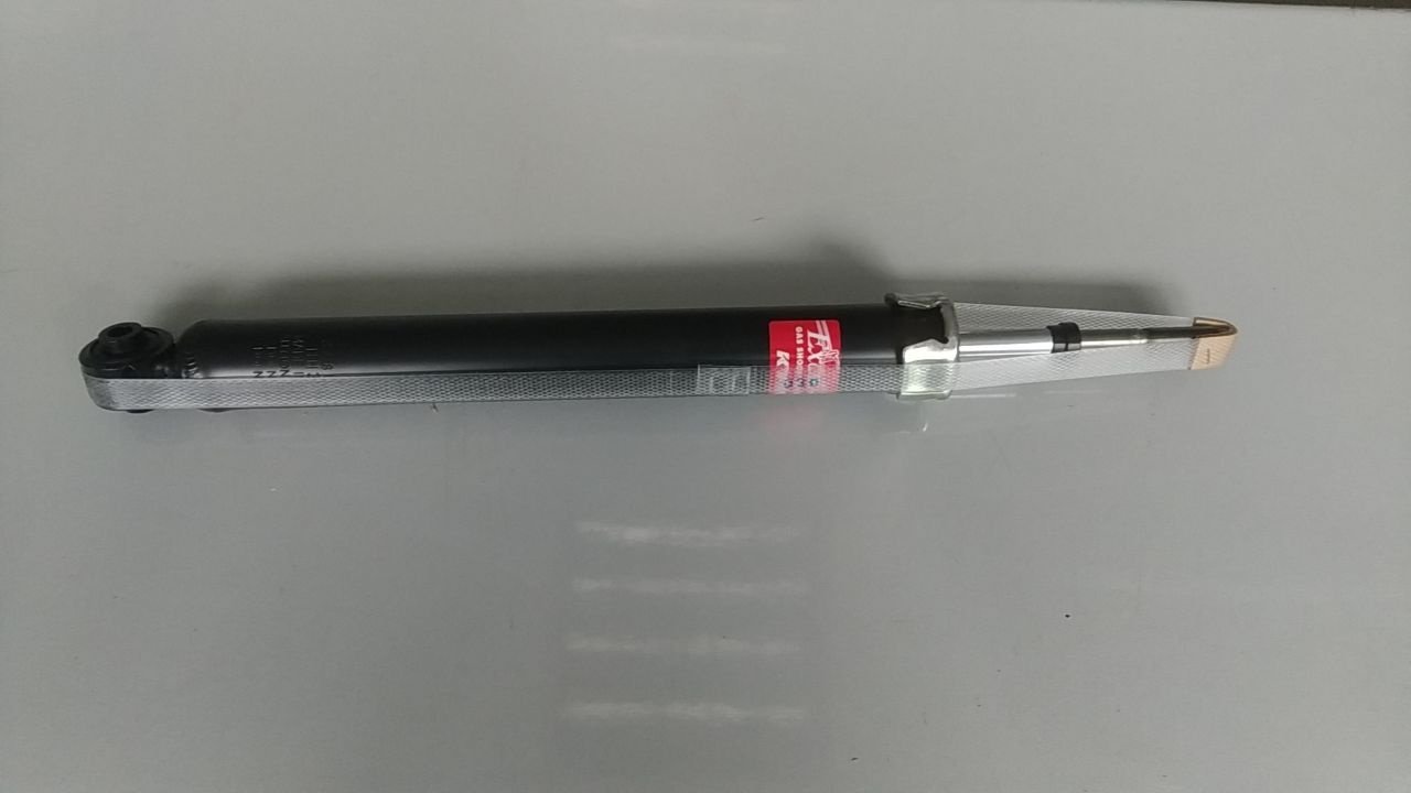 Амортизатор KYB задний 348036 1 шт
