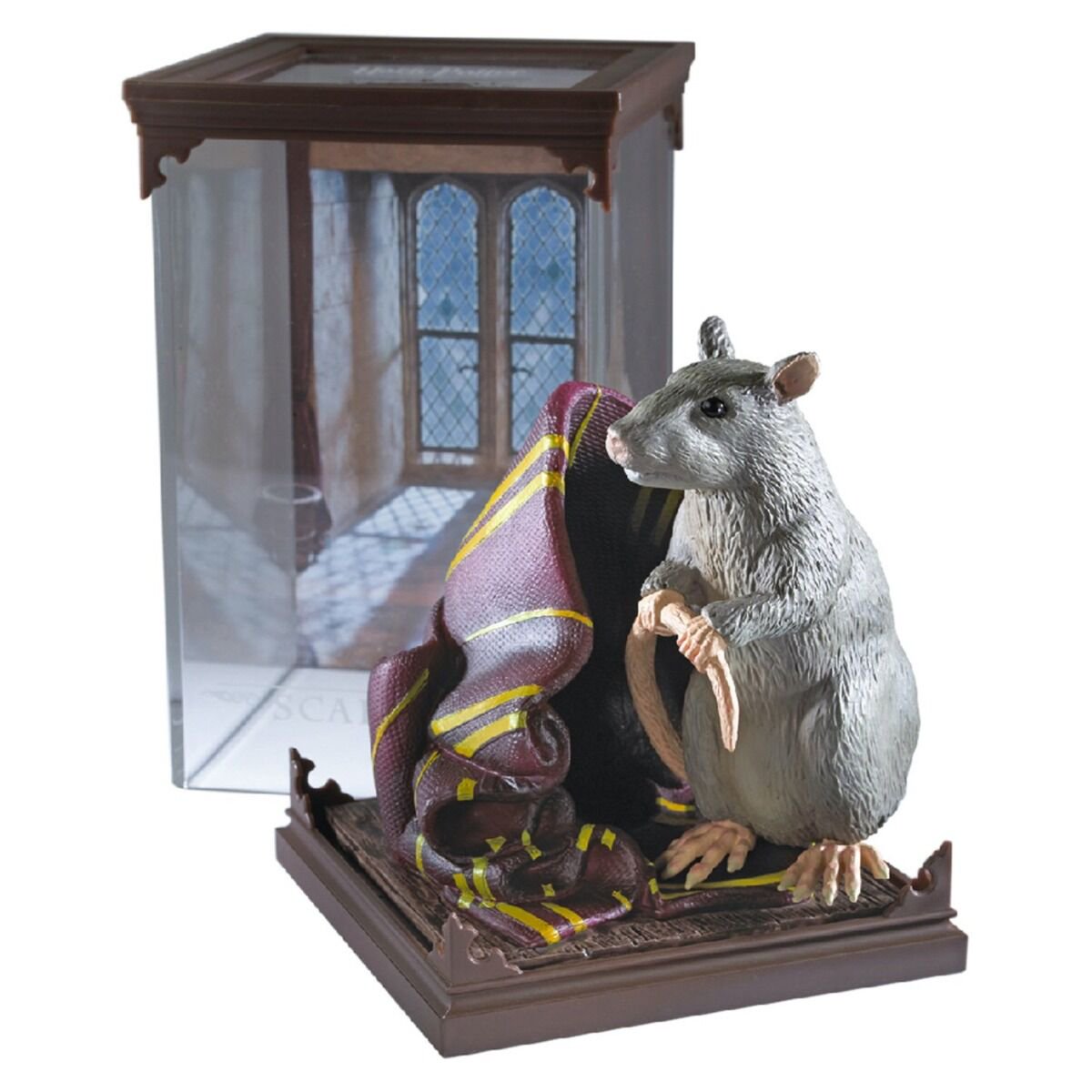 Фигурка The Noble Collection Harry Potter - Scabbers 18 см купить,NaN
