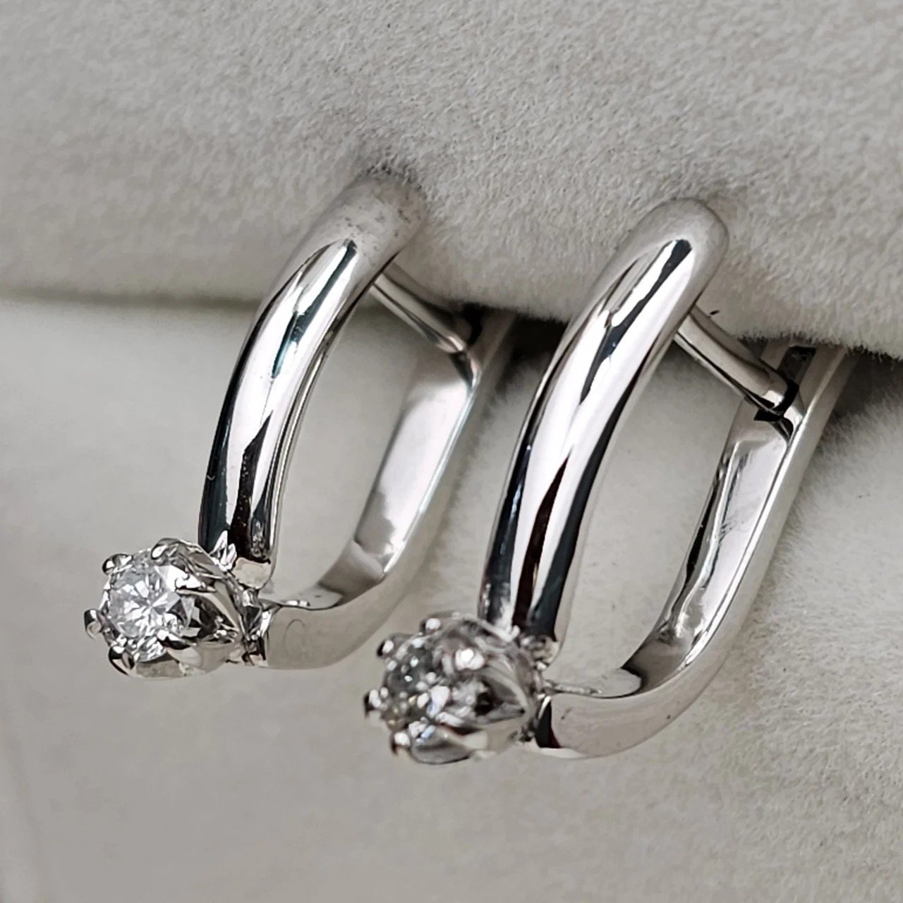 Серьги Deimantas 110969432 3,24гр 0,22ct. купить,NaN