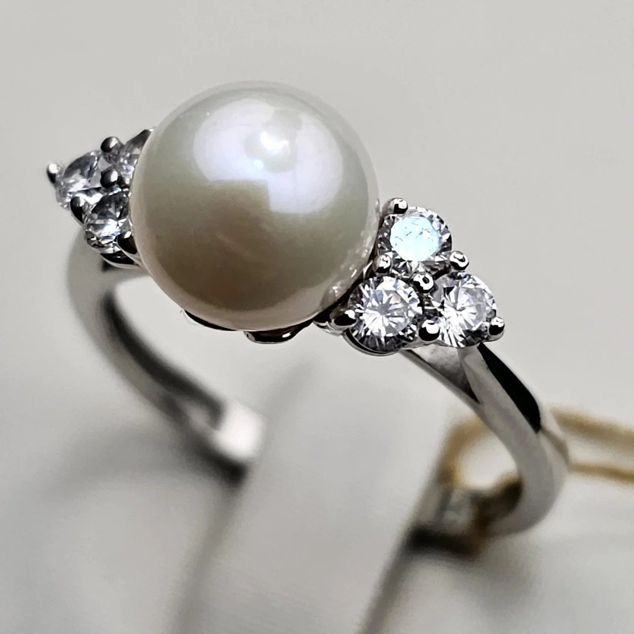 Кольцо Deimantas 110491787 17,5р 3,34гр. купить,NaN