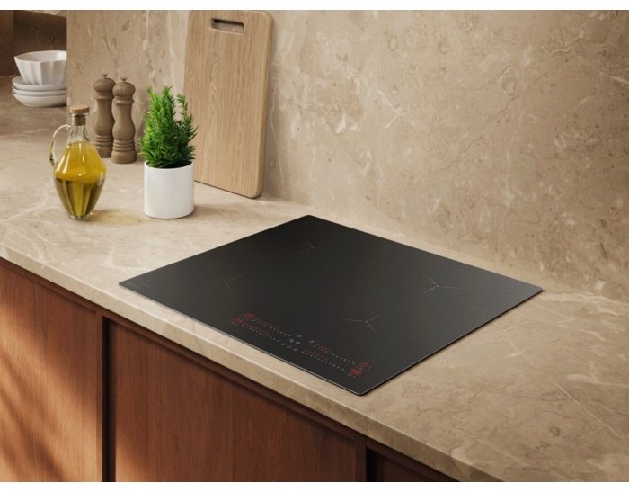 Варочная поверхность Electrolux EIS62443 черный