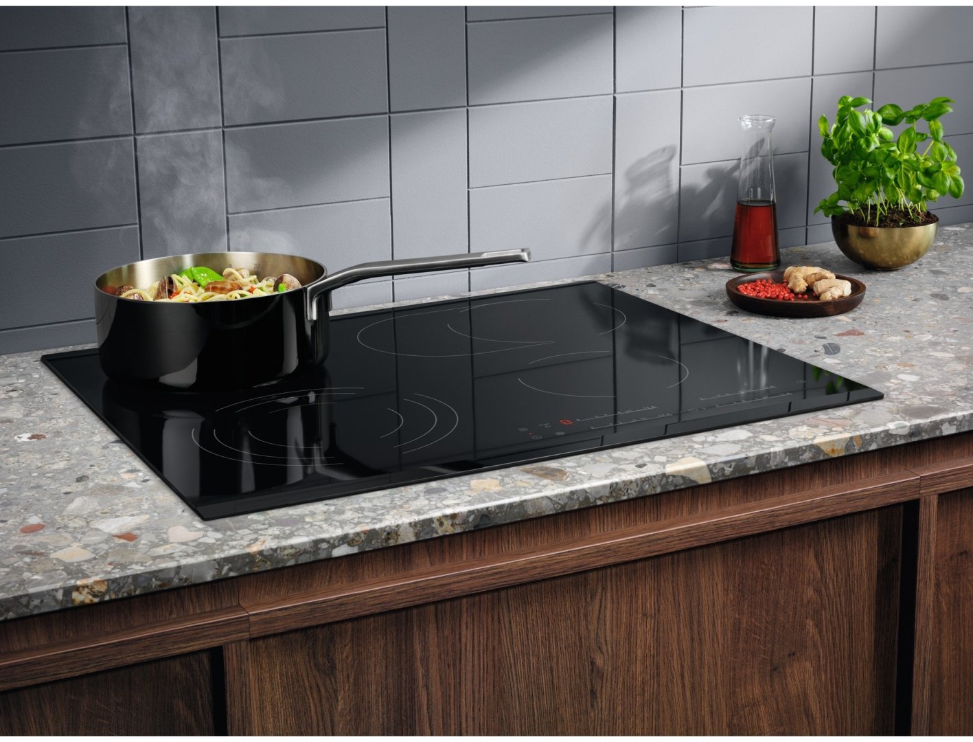 Варочная поверхность Electrolux EHF 6547 FXK черный купить,0