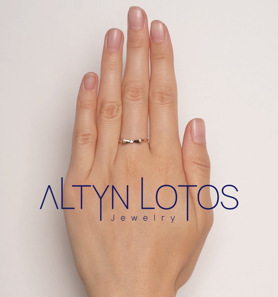 Кольцо Кристалл NJ498 15,5р 1,35гр. купить,NaN