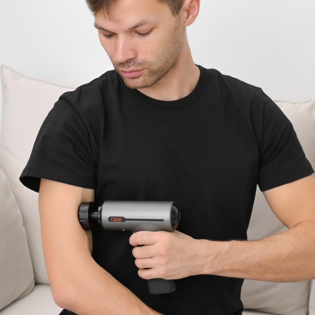 Массажер GESS Revolver Plus ручной инфракрасный прогрев, перкуссионный - ForteMarket Массажер GESS Revolver Plus ручной инфракрасный прогрев, перкуссионный купить,0