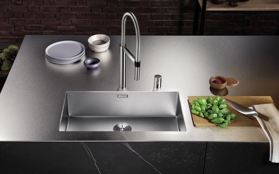 Кухонная мойка Blanco Claron 700-U Durinox 523387 серебристая купить,NaN