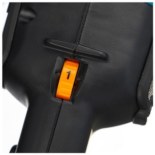 Шлифмашина полировальная Makita 9237CB купить,150975